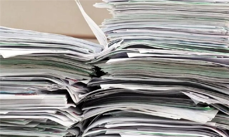 The Sorrowful Story of Paper Production in Iran / What Is the Main Challenge in Producing School Textbooks?